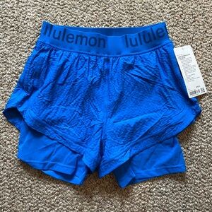 NWT LULULEMON shorts. Will ship right away.